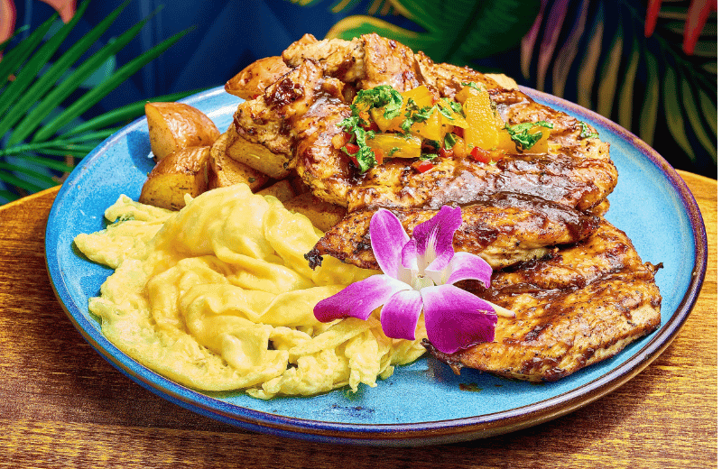 jerk-chicken-with-eggs
